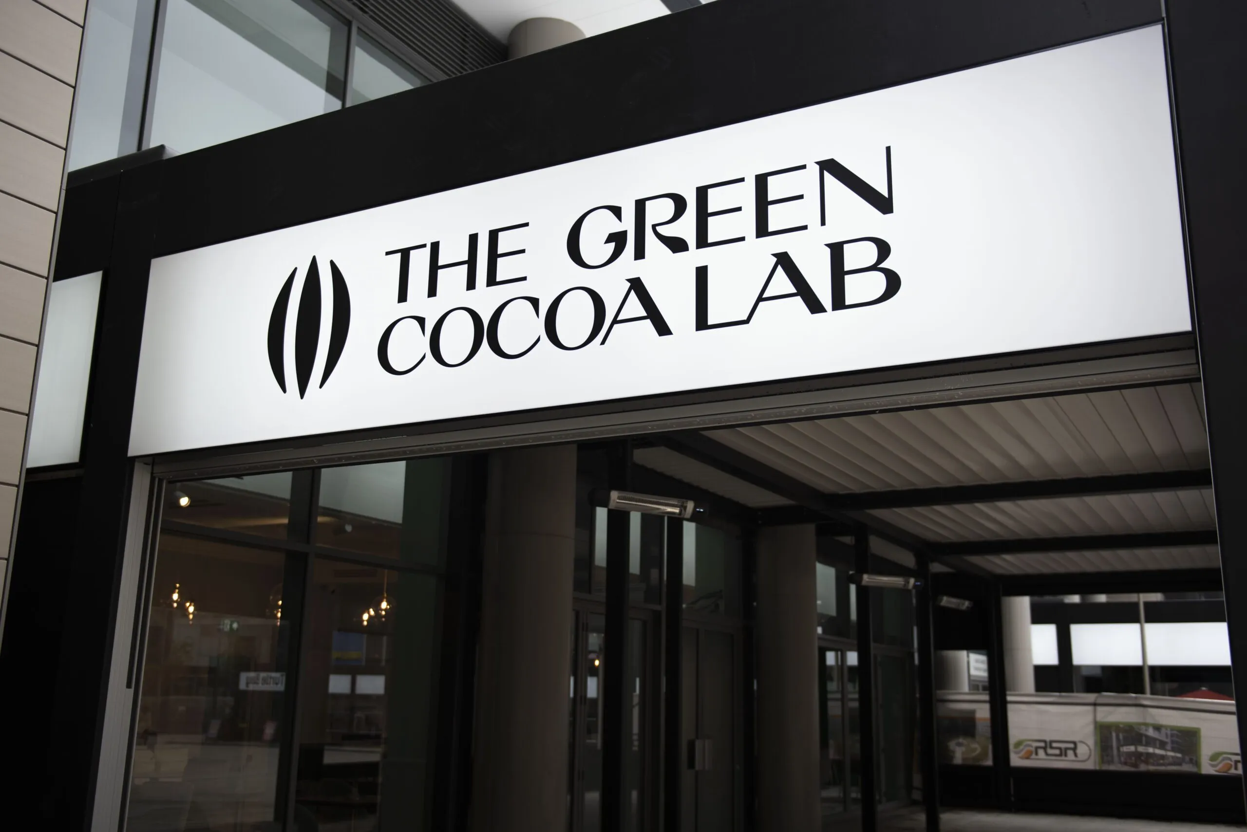 Green Cocoal Lab